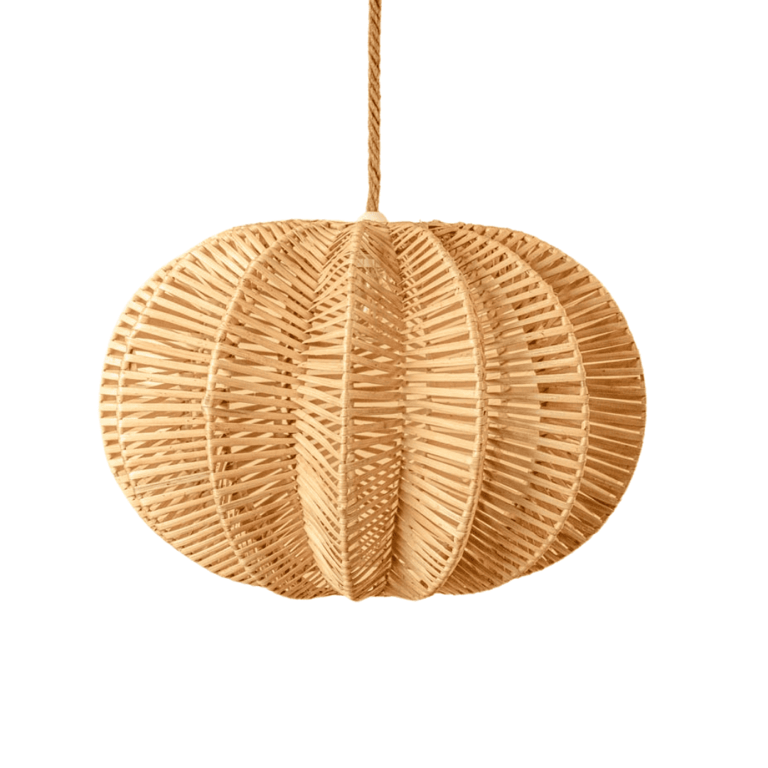 Natural rattan pendant lamp