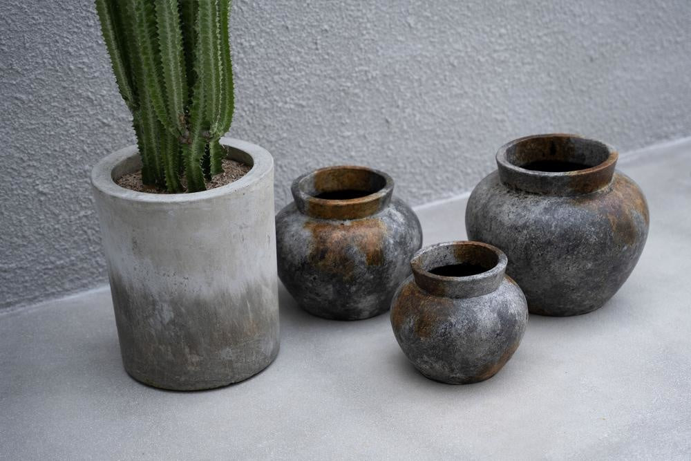 The Funky Vase - Antique Gray - L